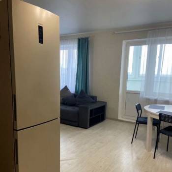 Сдается Многокомнатная квартира, 84 м²