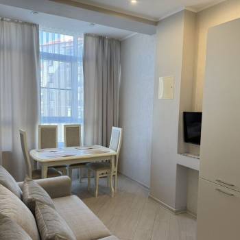 Продается 1-комнатная квартира, 46,6 м²