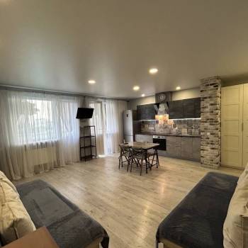 Сдается 1-комнатная квартира, 40 м²