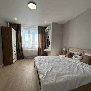 Сдается 2-х комнатная квартира, 64 м²