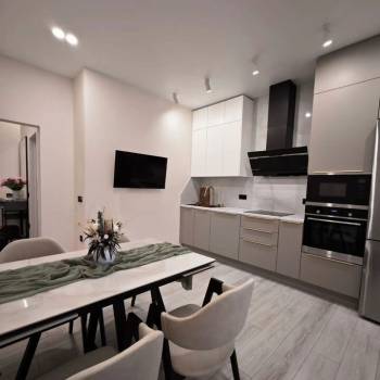 Сдается 2-х комнатная квартира, 66,7 м²