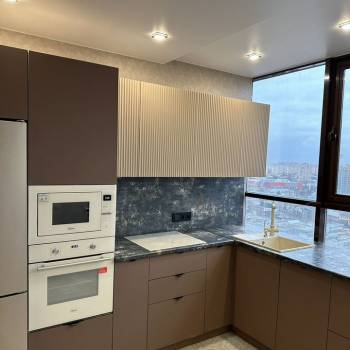 Продается 1-комнатная квартира, 49,8 м²