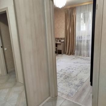 Продается 1-комнатная квартира, 46 м²