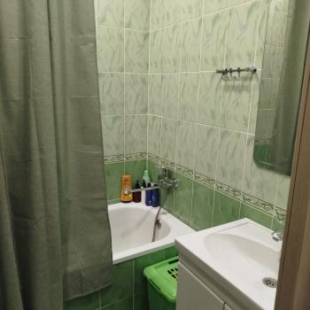 Продается 1-комнатная квартира, 46 м²