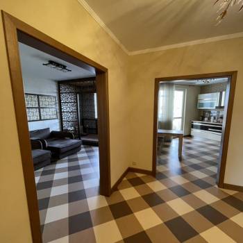 Сдается Многокомнатная квартира, 97,2 м²