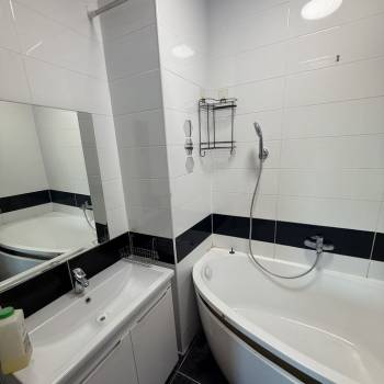 Сдается Многокомнатная квартира, 74 м²