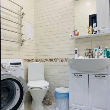Сдается 1-комнатная квартира, 42 м²