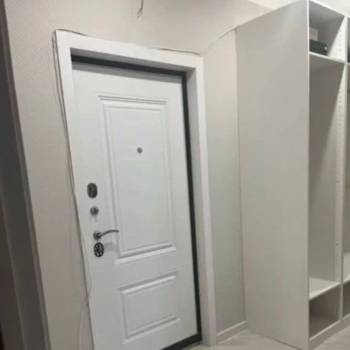 Продается 1-комнатная квартира, 41,7 м²