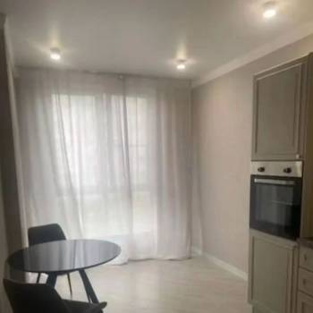 Продается 1-комнатная квартира, 41,7 м²