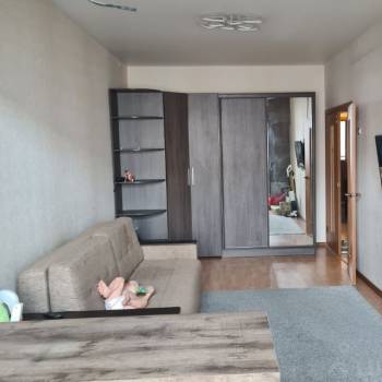 Сдается Многокомнатная квартира, 57 м²