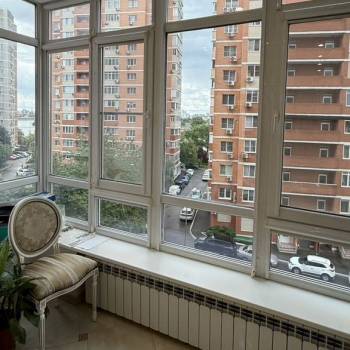 Сдается 2-х комнатная квартира, 85 м²