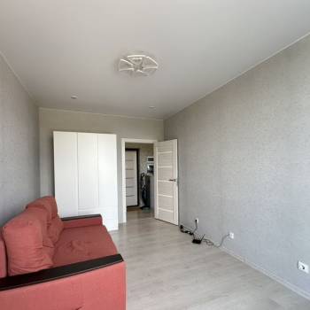 Продается 1-комнатная квартира, 36,6 м²