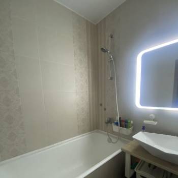 Сдается Многокомнатная квартира, 105 м²