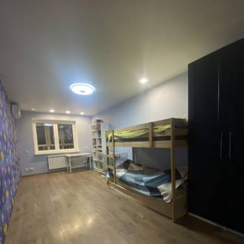 Сдается Многокомнатная квартира, 105 м²