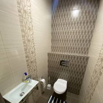 Сдается Многокомнатная квартира, 105 м²