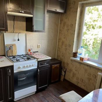 Сдается Многокомнатная квартира, 58,2 м²