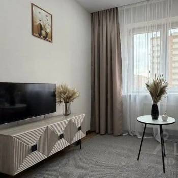 Продается 1-комнатная квартира, 32 м²