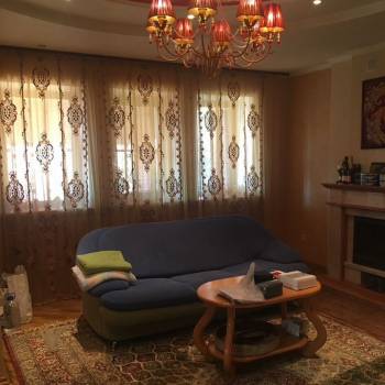Сдается Дом, 200 м²