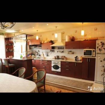 Сдается Дом, 200 м²