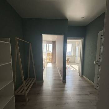 Сдается 1-комнатная квартира, 42 м²