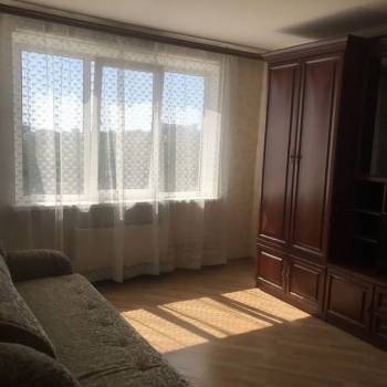 Сдается 1-комнатная квартира, 40 м²