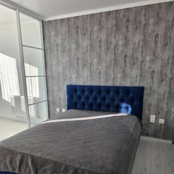 Продается 1-комнатная квартира, 41 м²