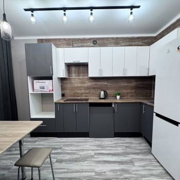 Сдается 1-комнатная квартира, 42 м²