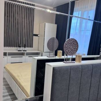 Сдается 1-комнатная квартира, 42 м²