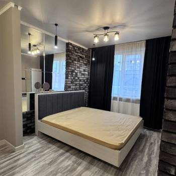 Сдается 1-комнатная квартира, 42 м²