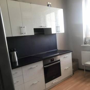Сдается 1-комнатная квартира, 41 м²