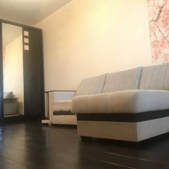 Продается 1-комнатная квартира, 56,9 м²