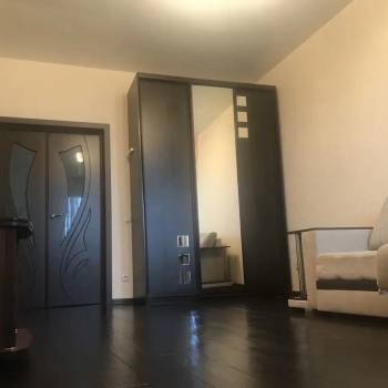 Продается 1-комнатная квартира, 56,9 м²