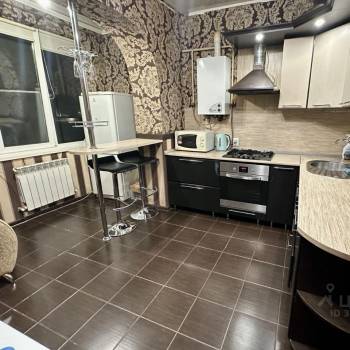 Продается 1-комнатная квартира, 47,5 м²