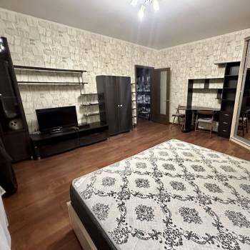 Продается 1-комнатная квартира, 47,5 м²