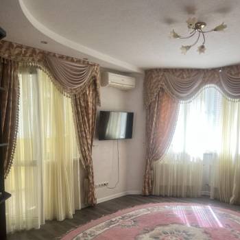 Сдается 2-х комнатная квартира, 72 м²