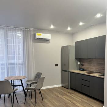 Сдается Многокомнатная квартира, 60 м²