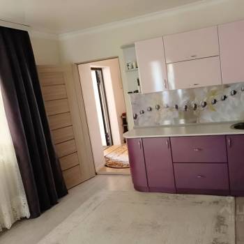 Продается 3-х комнатная квартира, 42 м²
