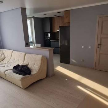 Сдается 2-х комнатная квартира, 65 м²