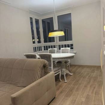 Сдается 2-х комнатная квартира, 57 м²