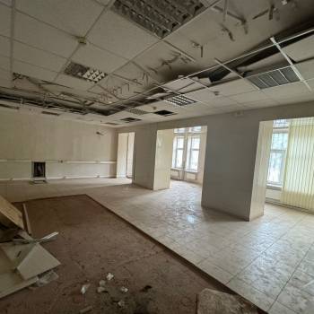 Продается Нежилое помещение, 142 м²