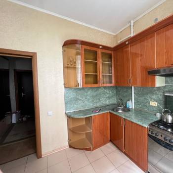 Продается 1-комнатная квартира, 38 м²