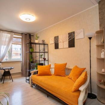 Продается 1-комнатная квартира, 37,3 м²