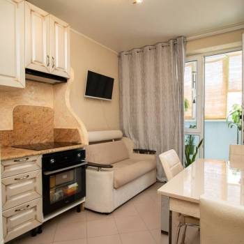 Продается 1-комнатная квартира, 37,3 м²
