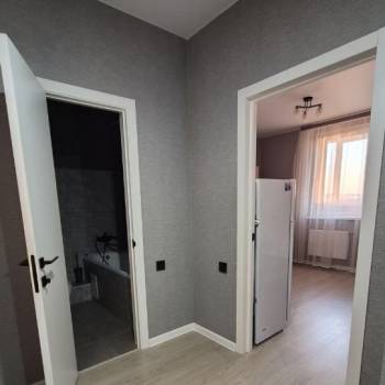 Сдается 1-комнатная квартира, 37 м²