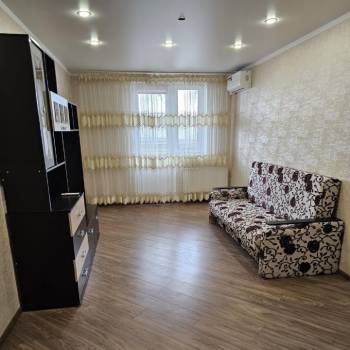 Сдается 2-х комнатная квартира, 63 м²