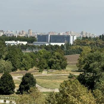 Продается 1-комнатная квартира, 47 м²