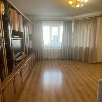 Сдается 1-комнатная квартира, 50 м²