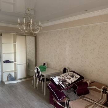 Сдается 1-комнатная квартира, 37 м²