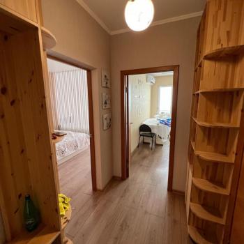 Сдается 1-комнатная квартира, 51,5 м²