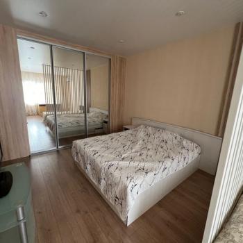 Сдается 1-комнатная квартира, 51,5 м²